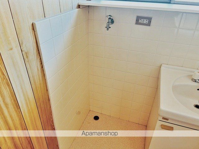 予讃線 今治駅 徒歩65分 1階建 築44年の内装写真