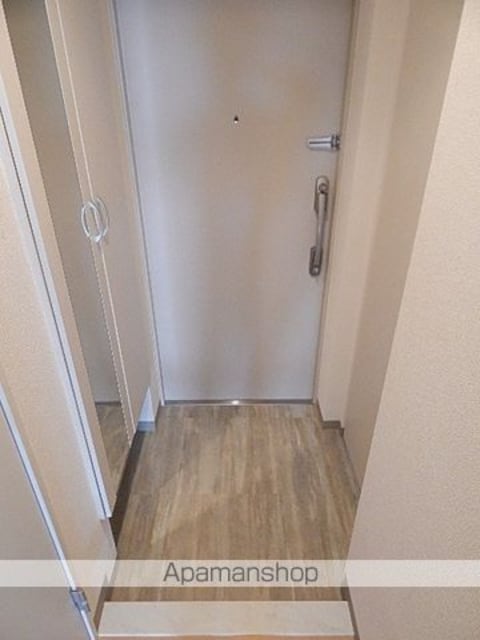 東京都立川市錦町３丁目[1K/26.6m2]の玄関