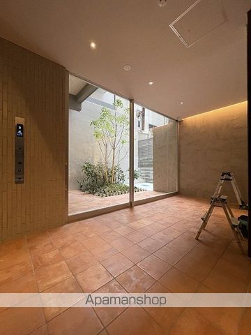 ARTIZA瓦屋町IIの内装写真