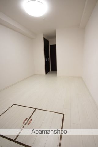 レジディア新大阪の内装写真