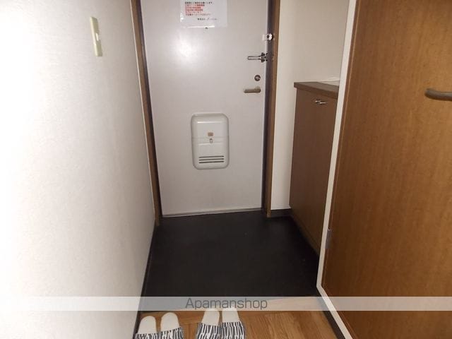 マ・メゾン小牧原 南館の内装写真