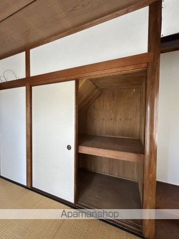 稲垣貸家の内装写真