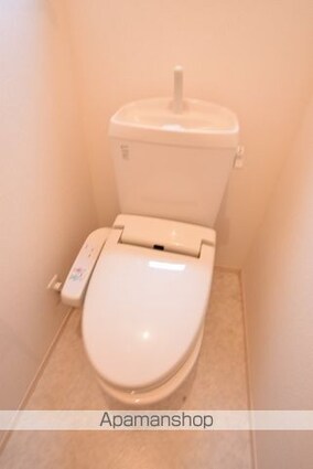 メゾン　クリヨン[3LDK/80.59m2]のトイレ