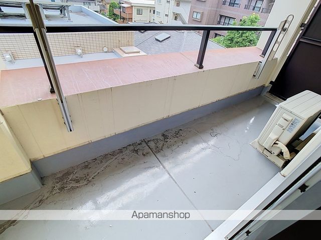 SEI ARATAの内装写真