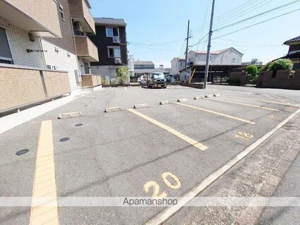 和歌山県和歌山市吹屋町１丁目[1R/32.8m2]の駐車場1