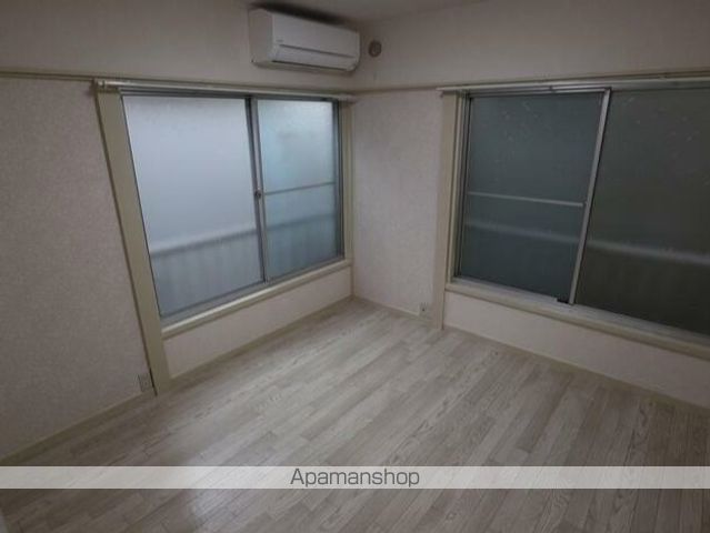 チェンジアップ氷川台の内装写真