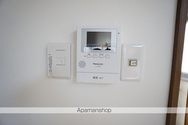 高槻市淀の原町戸建の内装写真