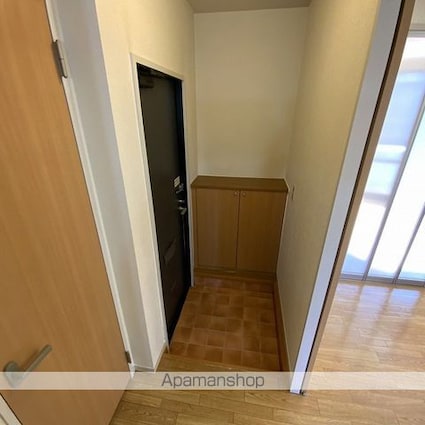 フォーレス　マロニエ[2K/42.84m2]の玄関