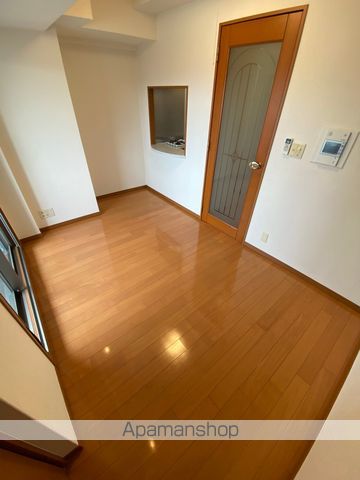 エステムプラザ梅田WESTの内装写真