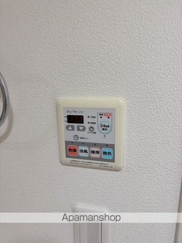 レジディア北三条の内装写真