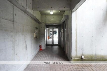 メルシーコート湊町[1K/30.4m2]のエントランス2