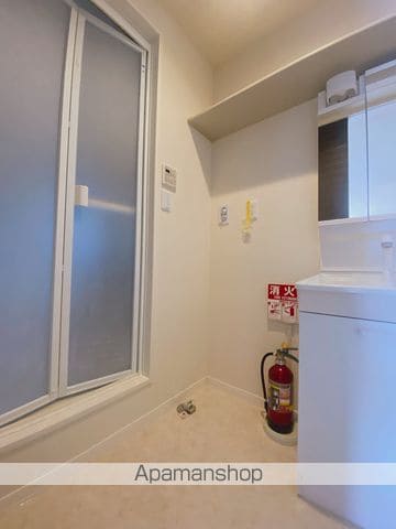apartment 埼玉県吉川市木売３丁目3-5
地図を見る