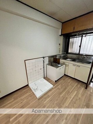 和歌山県和歌山市田中町３丁目[1DK/32m2]のキッチン
