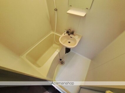 プレシアス紅葉町[1K/18.63m2]のバス