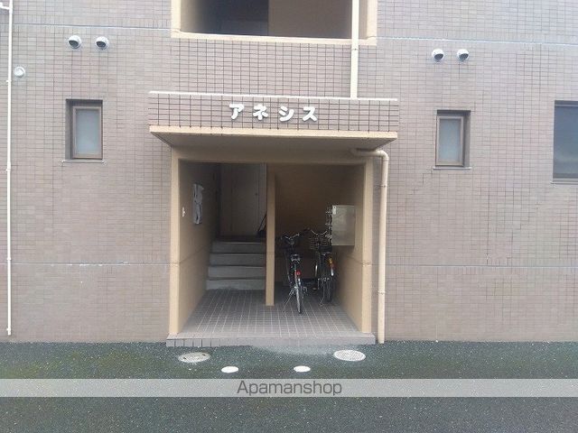アネシスの玄関写真