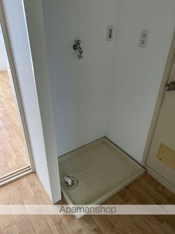 ダイワハイツ梅郷 C棟の内装写真