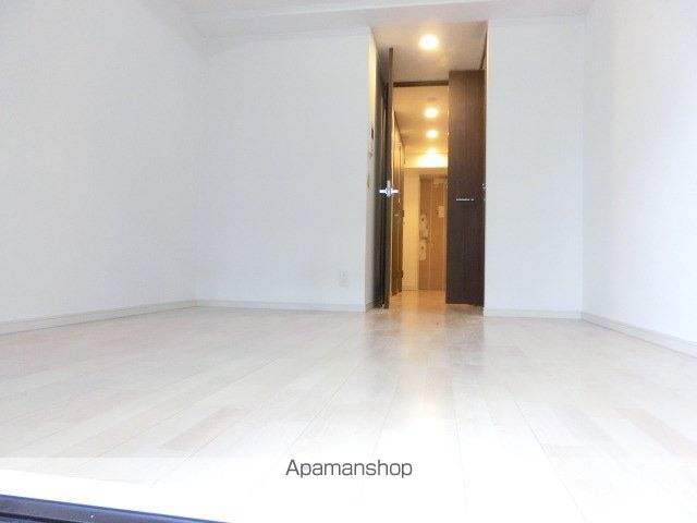 RESIUR−H心斎橋VITAの内装写真