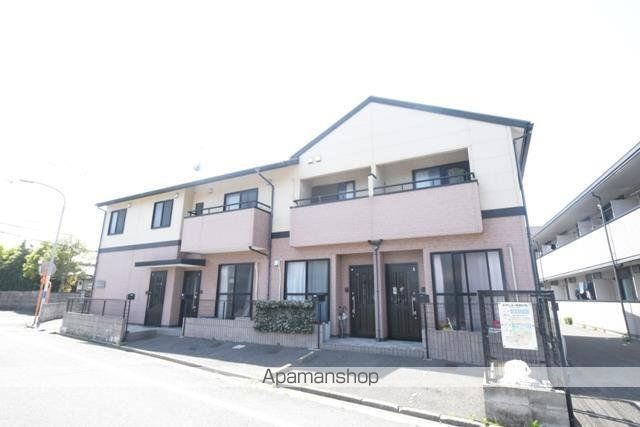 ニューメゾネット本城A IIの玄関写真