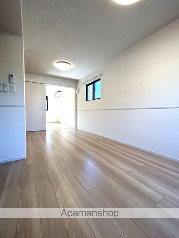 エルミタージュ泉ヶ丘1号館の内装写真