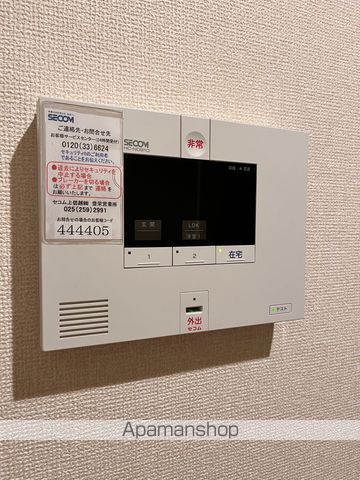 ゴザエストの内装写真