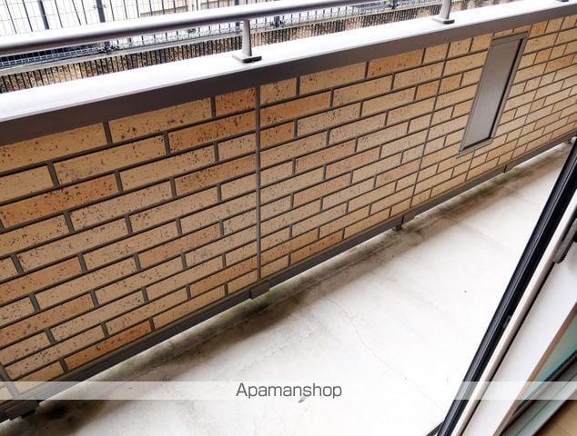 リビングタウン鍵山 Cの内装写真