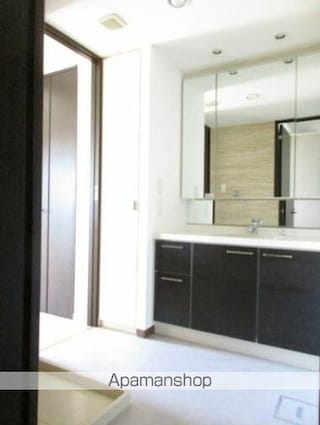 東京都立川市富士見町１丁目[3LDK/75.84m2]の洗面所