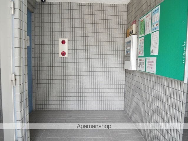 アメージンググレイスの玄関写真