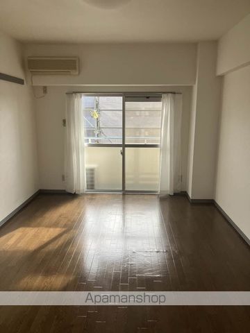 泉川マンションの内装写真