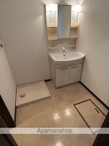 ウエスト加木屋の内装写真
