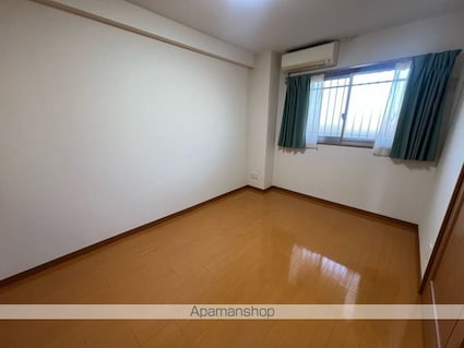 タロックス新居浜[2LDK/64.26m2]の内装3