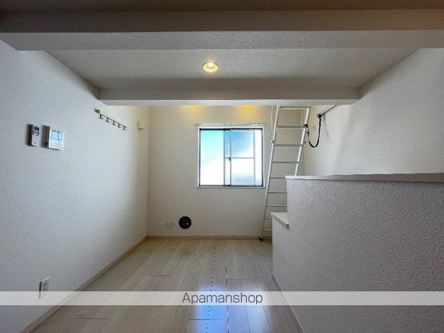 ポモドーロ三軒茶屋の内装写真