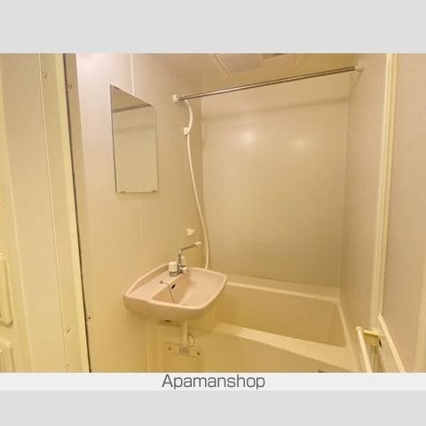 レオパレスラズベリーの内装写真