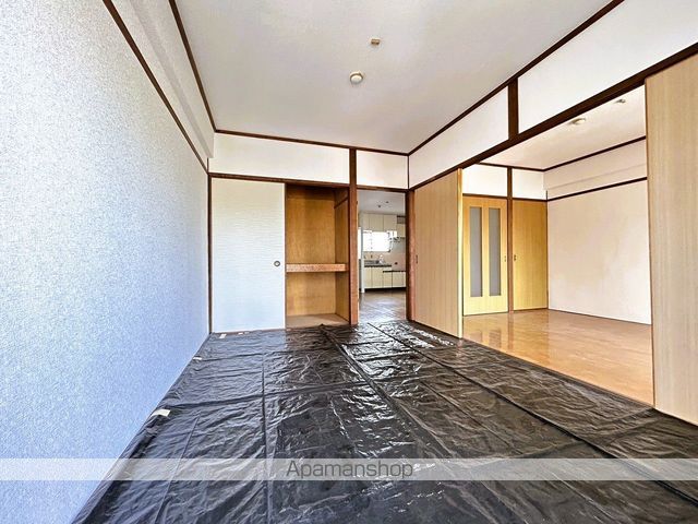 古本マンションの内装写真