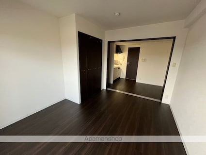 エンゼルプラザＷＥＳＴ１[1DK/28.8m2]のリビング・居間