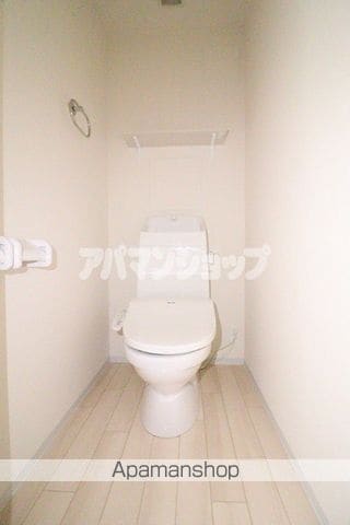 飛龍 高坂の内装写真