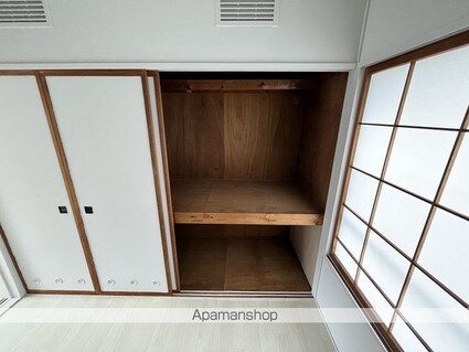 ヴィラナリー黒埼[3DK/46.7m2]の収納