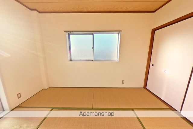 リバープール新田の内装写真