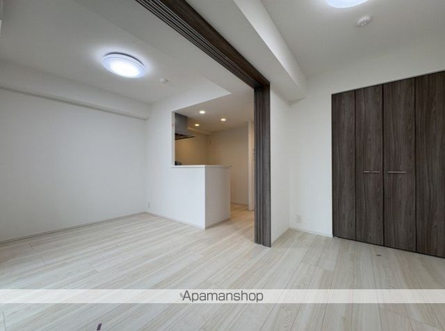 SーRESIDENCE千住大橋BROADの内装写真