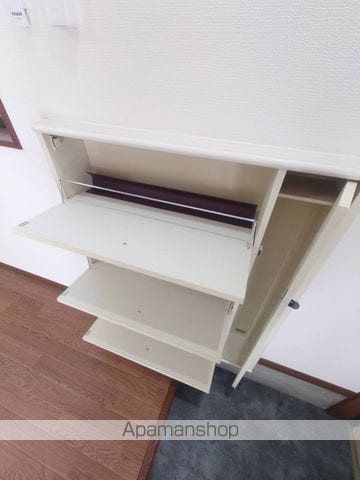 フラットムナカタの内装写真