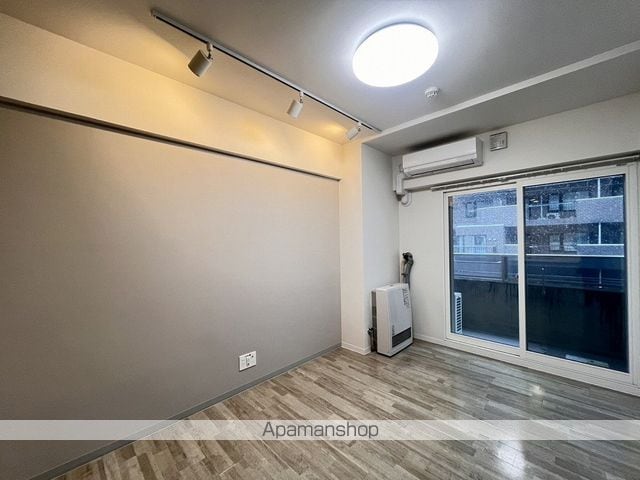 SーRESIDENCE近代美術館前の内装写真