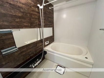 和歌山県和歌山市小雑賀[2LDK/62.03m2]のバス