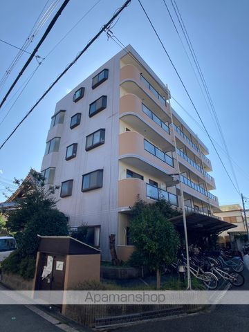 タクティ三津屋の外観写真