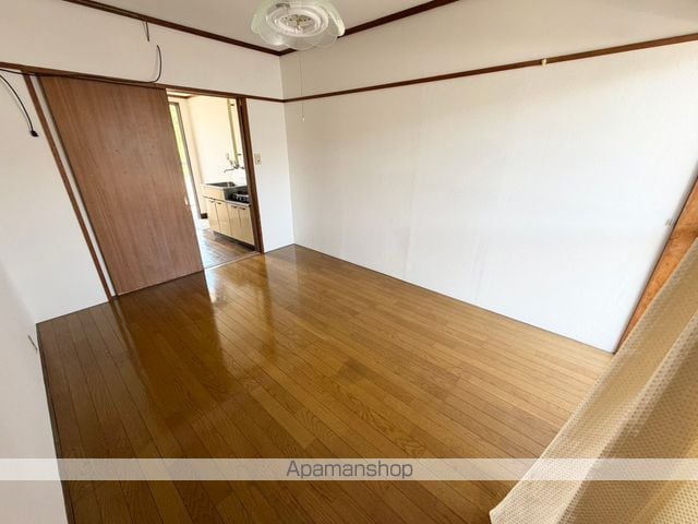 ハイツ山崎の内装写真