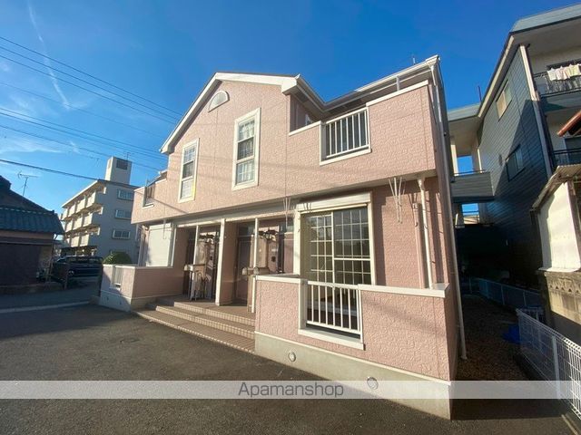 アーバンクレスト伏見Aの外観写真