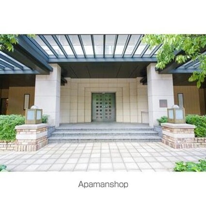 西新宿パークサイドタワー[2LDK/71.97m2]のエントランス2