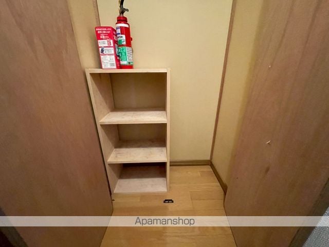 帯広市 2階建 築26年の内装写真
