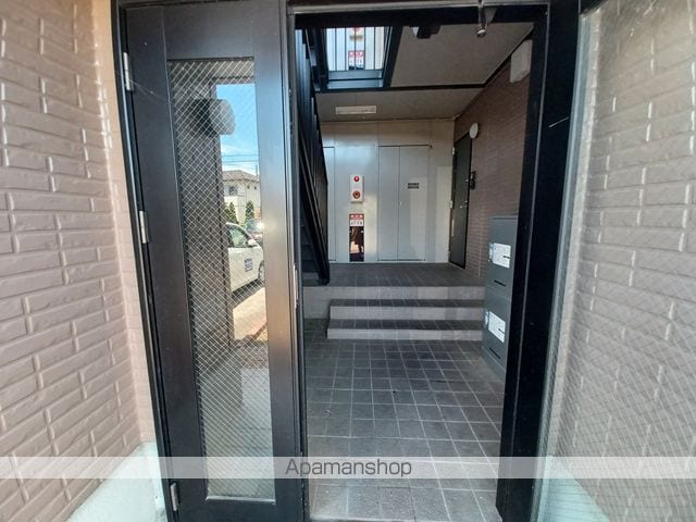 RIVAGEの玄関写真