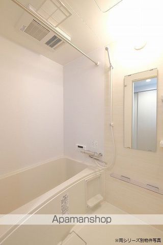 Cherim大橋の内装写真