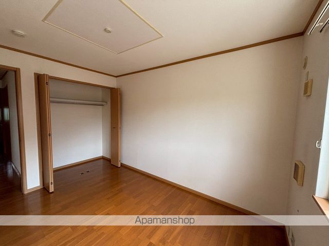コンフォルターブルIIIの内装写真