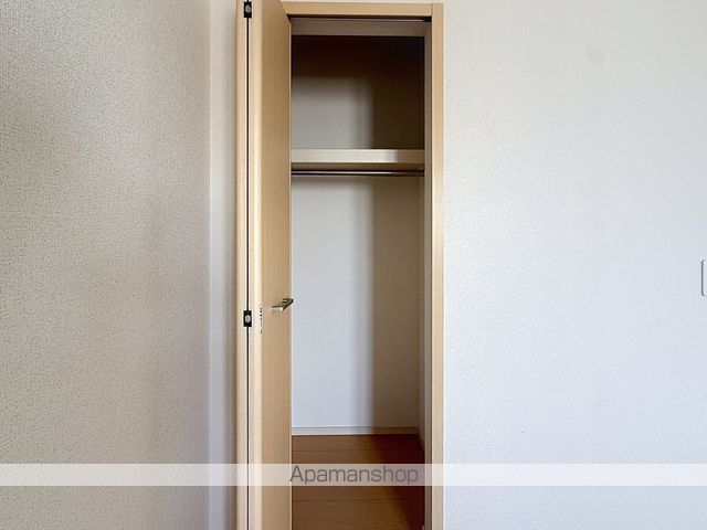 プラシードIVの内装写真